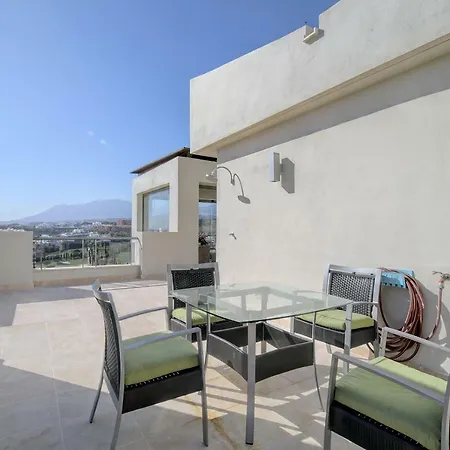 Acosta,los Flamingos -golf & Sea Views Estepona