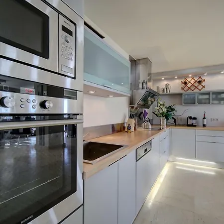 Apartment Acosta,los Flamingos -golf & Sea Views Estepona